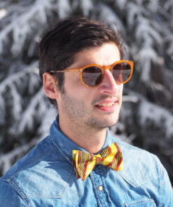 Look homme | Noeud papillon Kipé et chemise en jean